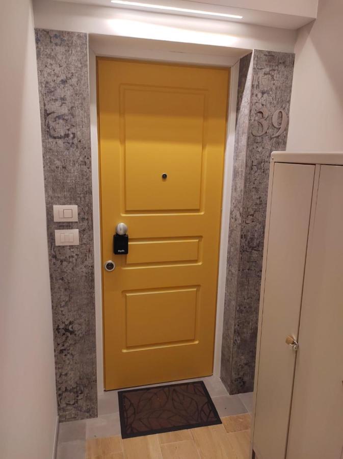 Boutique Apartments Cecilia Trieste Bagian luar foto