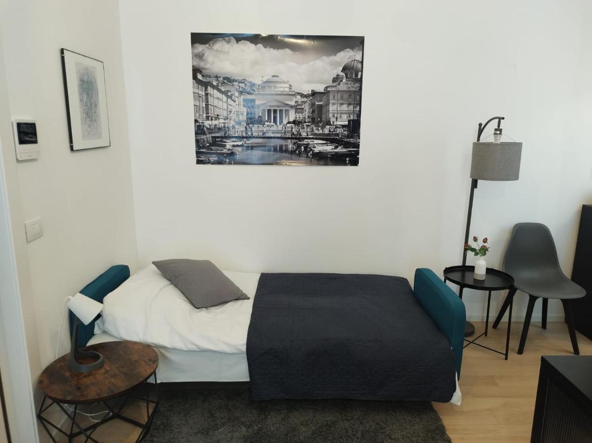 Boutique Apartments Cecilia Trieste Bagian luar foto