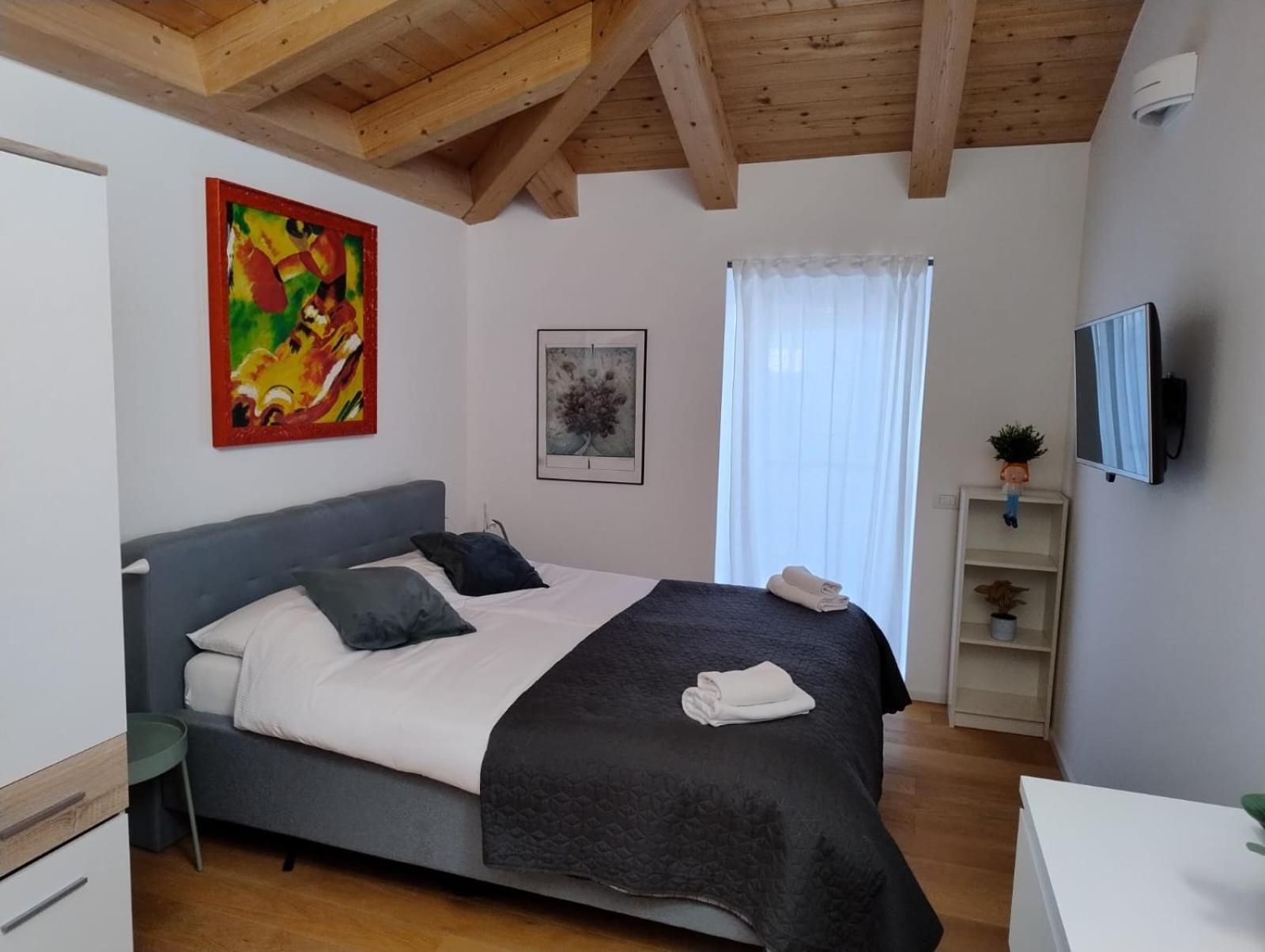 Boutique Apartments Cecilia Trieste Bagian luar foto
