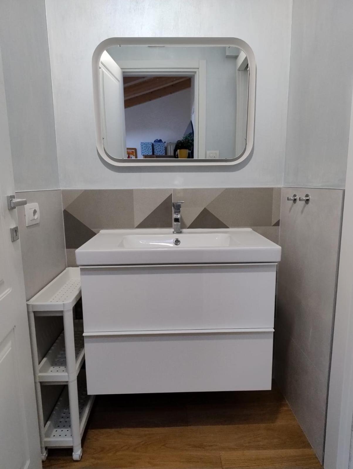 Boutique Apartments Cecilia Trieste Bagian luar foto