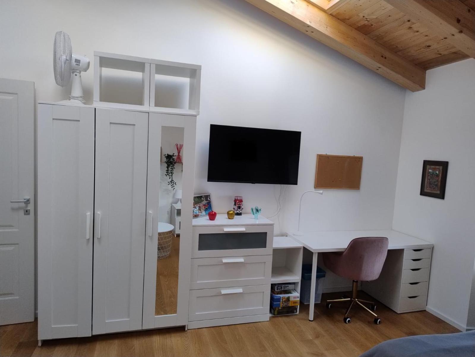 Boutique Apartments Cecilia Trieste Bagian luar foto